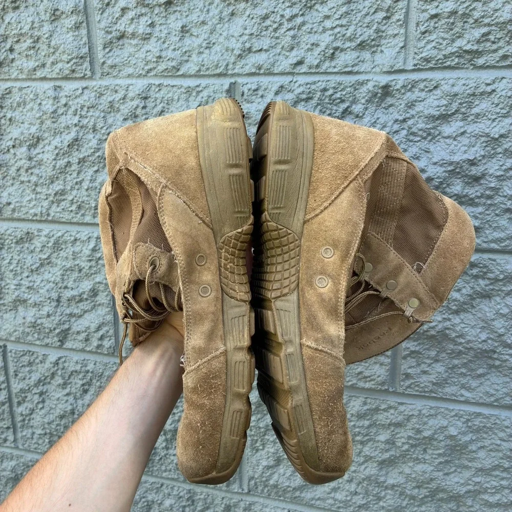 Reebok Hyper Velocity 8